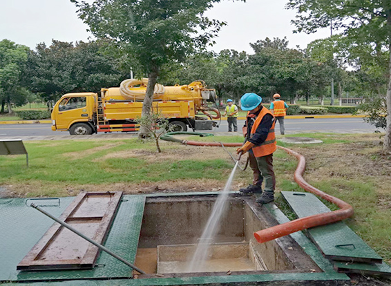 炉霍化油池清理