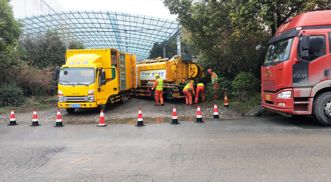炉霍成区雨污水管网“四位一体”检测疏通项目